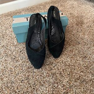 Toms Julie Slingback Black Suede size 7.5 shoes